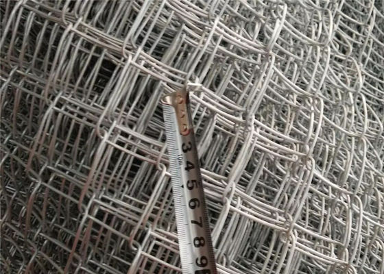 Dikenli Tel Montajlı 6 'Yüksek Elmas Şekli Zincir Bağlantı Çit Kumaşı