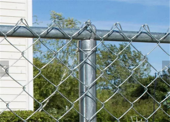50 * 50mm Ağır Hizmet Tipi Zincir Bağlantı Çit 5ft Zincir Bağlantı Eskrim hava koşullarına dayanıklılık