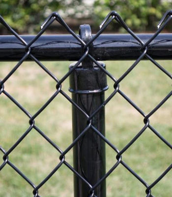 paslanmaz Galvanizli Zincir Bağlantı Örgüsü Çit Siklon Örgü Eskrim 1.5m yükseklik